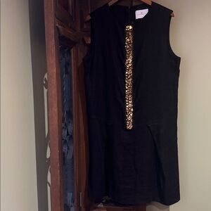 ⚜️MASKIT⚜️
NWOT-Black High End Designer Luxury Dress Gold Embellishments, S 44
